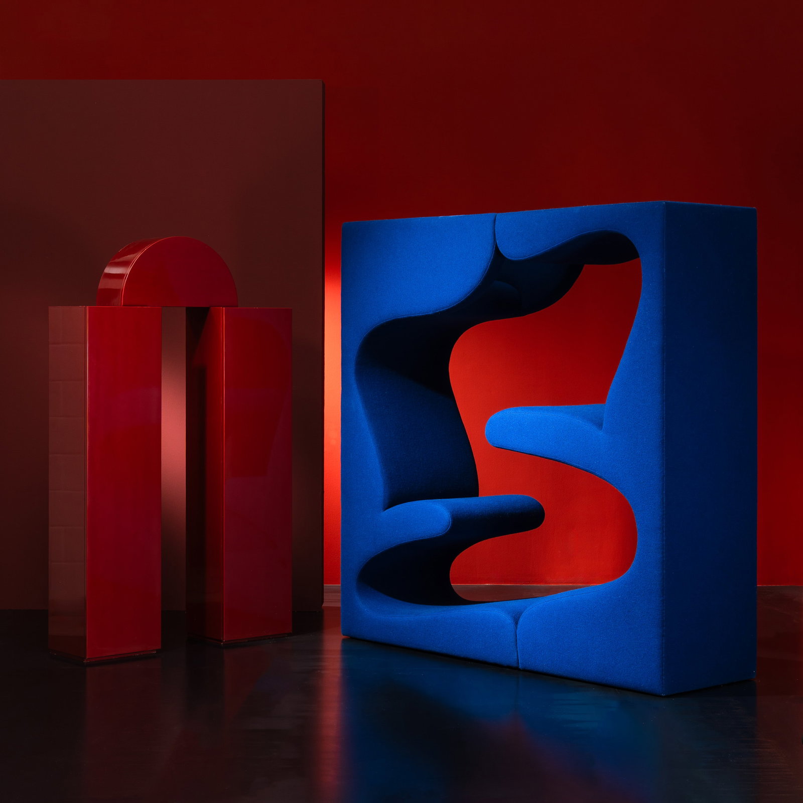 ALESSANDRO MENDINI 'MOBILE METAFISICO': Wood and metal Manufactured by Studio Alchimia designed in the 1980s 193 5 x 112 x 33 5 cm