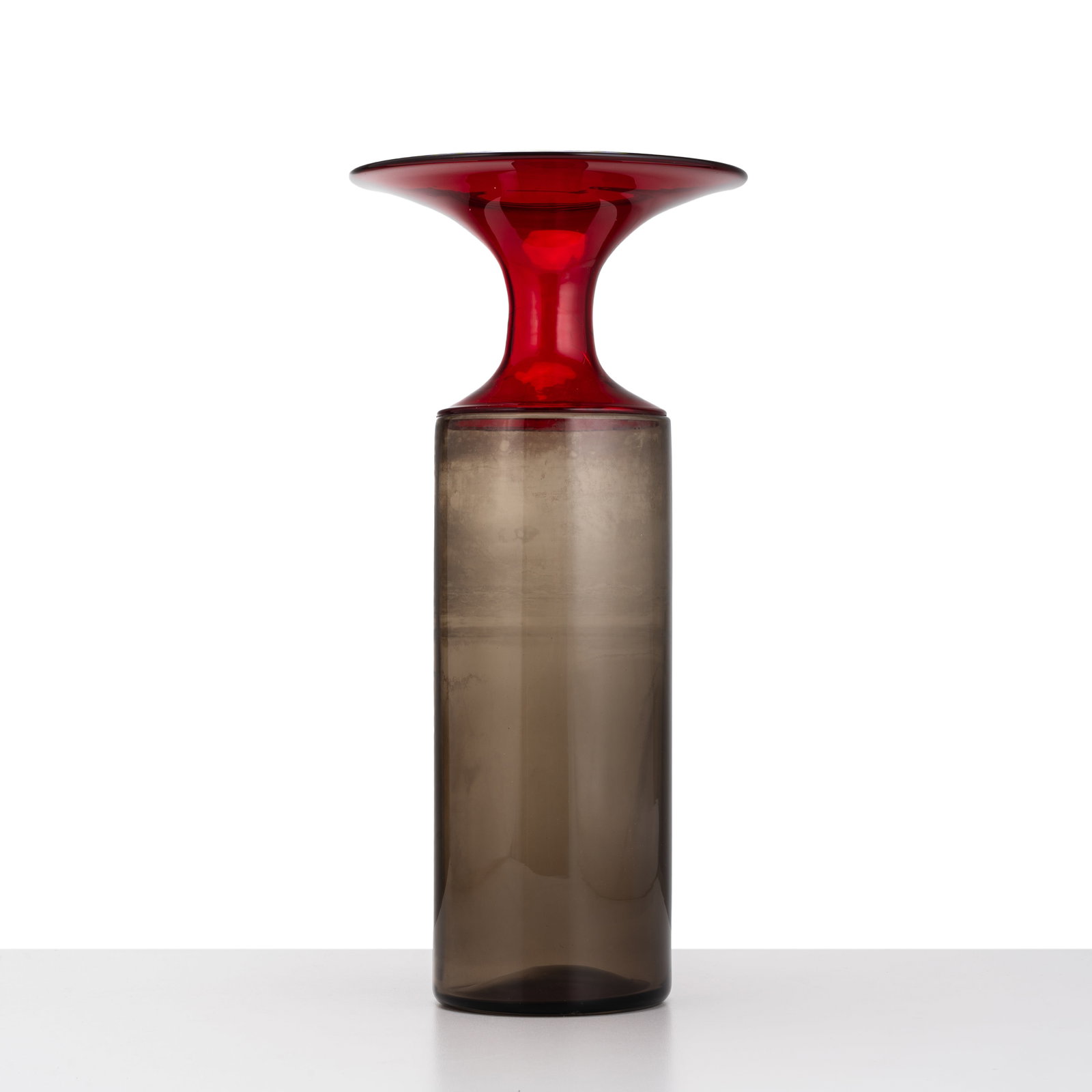 TAPIO WIRKKALA VASE FROM THE \“LAPPONI\?? SERIES: Smoked and red free-blown glass made by Venini Italy 1966 33 x 16 cm pointed signature on the base: Venini Italia TW