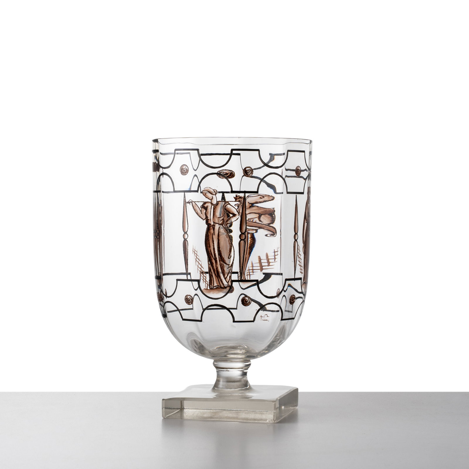 VEDAR VASE: Blown glass and artistic enamelling Made by Vedar Italy 1930s 22.5 x 13.5 cm (diameter)