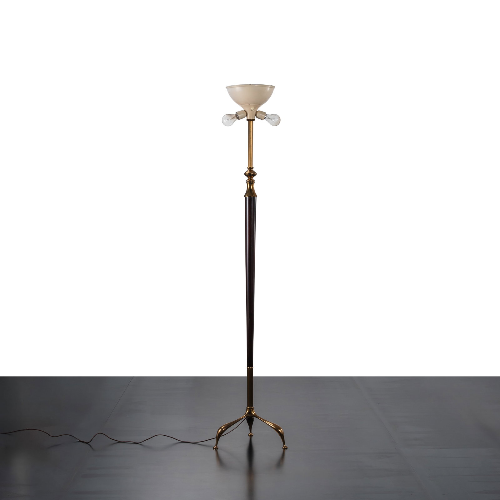 ANONYMOUS FLOOR LAMP: Brass and ebony circa 1950 176.5 x 36 cm (excluding the diffuser)