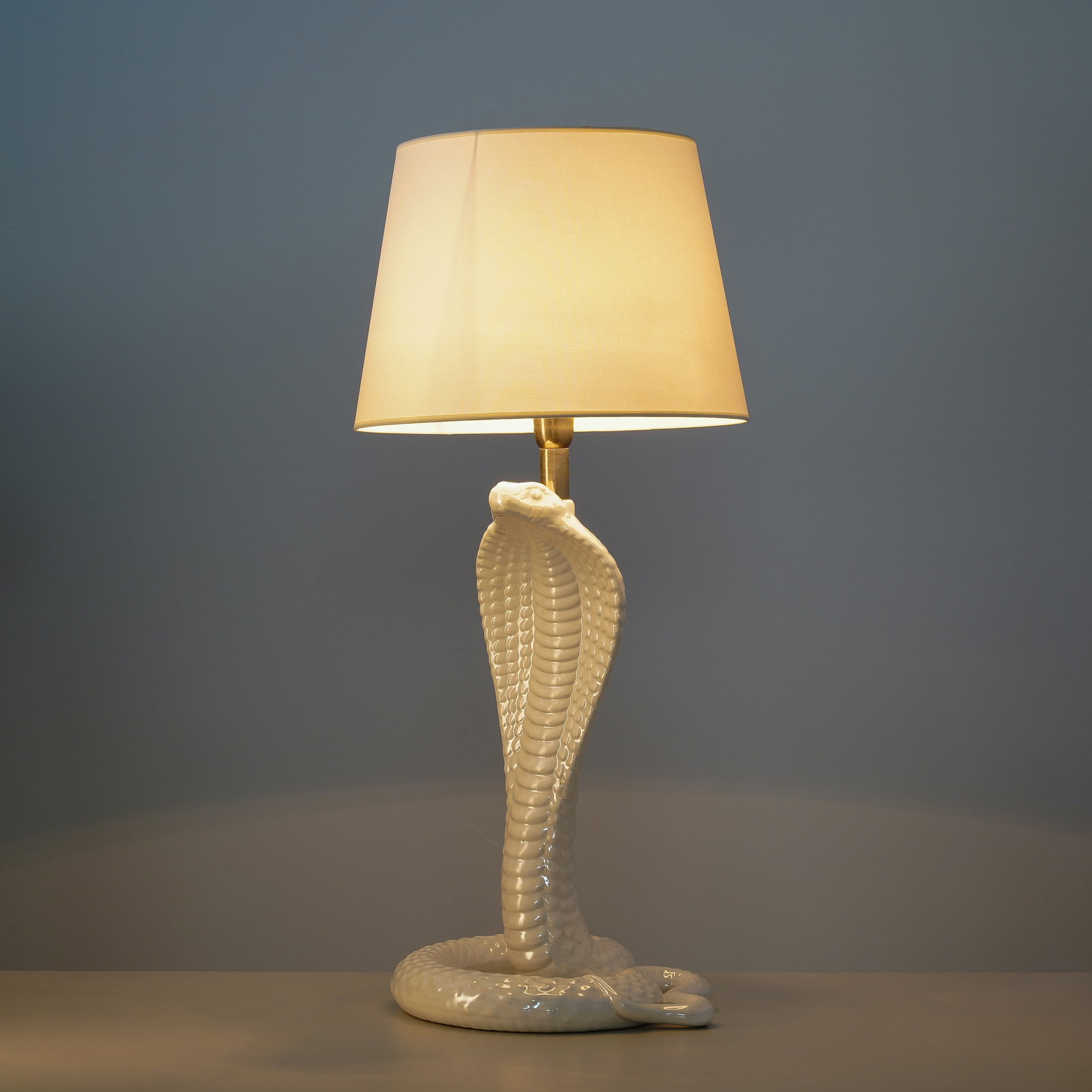 TOMMASO BARBI TABLE LAMP (1 of 8)