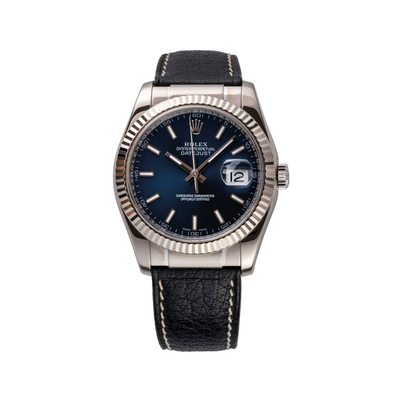 ROLEX - DATEJUST SELF-WINDING WATCH IN 18KT WHITE GOLD WITH A BLUE DIAL FEATURING A DATE WINDOW AT: Brand: Rolex Model: Datejust Year: 2013 Reference: 116139 Dial: Blue Case No.: D022XXX Movement: Self-winding Calibre: Rolex 3135 Material: 18K white gold Strap: Rubber Size: 36 mm Accessories: Box wa