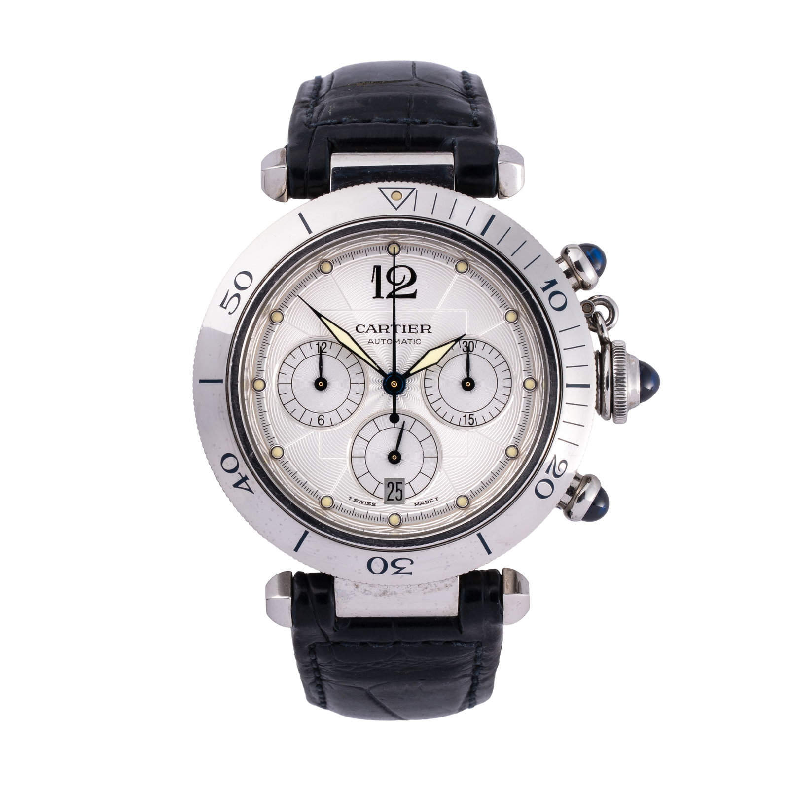 CARTIER – PASHA AUTOMATIC CHRONOGRAPH WRISTWATCH IN STAINLESS STEEL WITH GUILLOCHÉ DIAL DATE: Brand: Cartier Model: Pasha Year: 1997 Reference: 2113 Dial: White guilloché Case No.: CC497XXX Movement: Automatic Caliber: FP1185 Material: Stainless steel Bracelet/Strap: Leather Size: 38 mm Acces