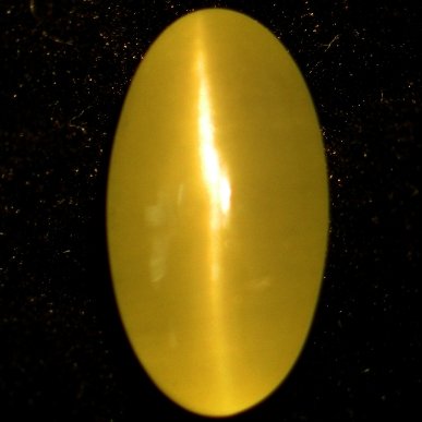 15.57cts~Natural Aquamarine Cat eye ~ Flawless: STONE NAME : Aquamarine Cat eye , LOT NO : AQ0381 - 906 Quantity: 1PCS , WEIGHT CTS : 15.57 CTS , SIZE : MM. COLOR : YELLOW , CLARITY : VVS , SHAPE : OVAL , ORIGIN : Brazil , LUSTER : MARVELOUS , HARD