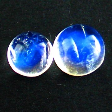 1.64cts~ natural Royal Rainbow Blue moonstone: STONE NAME : BLUE MOONSTONE , LOT NO : BM236-28 (563) , Quantity: 2PCS , WEIGHT CTS : 1.64 CTS , SIZE : MIX , COLOR : BLUE MOONSTONE , SHAPE : ROUND , CLARITY : flawless , ORIGIN : INDIA , LUSTER : M