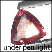 .95cts~WorldMuseum Gem~colorchange Alexanrite: STONE NAME : ALEXANDRITE , LOT NO : ALX626- 50 (535) , Quantity: 1PCS , WEIGHT CTS : 0.95CTS , SIZE : 4.2 X 4 X 1.6 MM , COLOR : Color change , SHAPE : TRILLION , CLARITY : VVS , ORIGIN : MARVELOUS , 