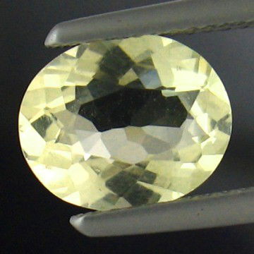 2.13CTS~Natural Yellow Labradorite: STONE NAME : LABRAODITE , LOT NO : LB10-44(479) , Quantity: 2PCS , WEIGHT CTS : 2.13CTS , SIZE : 9.9 X 8.1 X 4.6 MM , COLOR : YELLOW , CLARITY : VVS , SHAPE : OVAL , ORIGIN : CONGO , LUSTER : MARVELOU