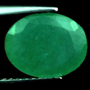 3.04 CTS~Rich Green NATURAL Emerald : STONE NAME : EMERALD LOT NO : EM- 4198 , Quantity: 1PCS , WEIGHT CTS : 3.04 CTS , SIZE : 10.6X8.5X5.1 MM , COLOR : GREEN , SHAPE : OVAL , ORIGIN : COLOMBIA , LUSTER : MARVELOUS , HARDNESS : 7.5 ,