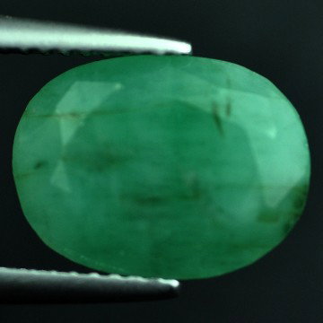 5.49 CTS~Rich Green NATURAL Emerald : STONE NAME : EMERALD LOT NO : EM- 4297 , Quantity: 1PCS , WEIGHT CTS : 5.49 CTS , SIZE : 12.4X9.4X6.4 MM , COLOR : GREEN , SHAPE : OVAL , ORIGIN : COLOMBIA , LUSTER : MARVELOUS , HARDNESS : 7.5 ,