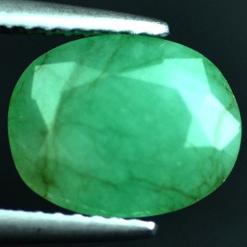 2.91 CTS~Rich Green NATURAL Emerald : STONE NAME : EMERALD LOT NO : EM- 4307 , Quantity: 1PCS , WEIGHT CTS : 2.91 CTS , SIZE : 10.3X8.2X5 MM , COLOR : GREEN , SHAPE : OVAL , ORIGIN : COLOMBIA , LUSTER : MARVELOUS , HARDNESS : 7.5 , T