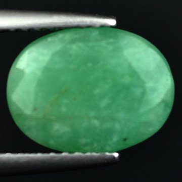 3.47 CTS~Rich Green NATURAL Emerald : STONE NAME : EMERALD LOT NO : EM- 4316 , Quantity: 1PCS , WEIGHT CTS : 3.47 CTS , SIZE : 11.2X8.6X5.1 MM , COLOR : GREEN , SHAPE : OVAL , ORIGIN : COLOMBIA , LUSTER : MARVELOUS , HARDNESS : 7.5 , TRE