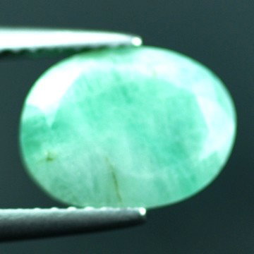2.70 CTS~Rich Green NATURAL Emerald : STONE NAME : EMERALD LOT NO : EM- 4368 , Quantity: 1PCS , WEIGHT CTS : 2.70 CTS , SIZE : 10.6X8.1X4.7 MM , COLOR : GREEN , SHAPE : OVAL , ORIGIN : COLOMBIA , LUSTER : MARVELOUS , HARDNESS : 7.5 , TRE