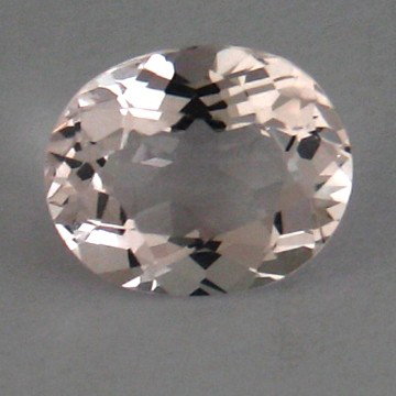4.64 ct ~ NATURAL RARE MORGANITE ~flawless : STONE NAME :MORGANITE , LOT NO : KZ0125 - 12 (4852) , Quantity: 1PCS , WEIGHT CTS : 4.64 CTS , SIZE : 10X12.2X6.3 MM . COLOR : PINK , SHAPE : OVAL , CLARITY : VVS , ORIGIN : BRAZIL , LUSTER : MARVELOU