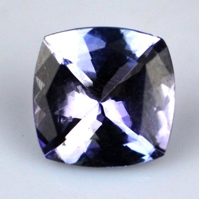1.54 cts~UNHEAT Natural Tanzanite-flowless: STONE NAME : Tanzanite , LOT NO : RMC -360 , Quantity: 1PCS , WEIGHT CTS : 1.54 CTS , SIZE : 7.3x7.2x4.1 MM. , COLOR : blue , SHAPE : cushion , CLARITY : IF , ORIGIN :TANZANIA , LUSTER : MARVELOUS , H