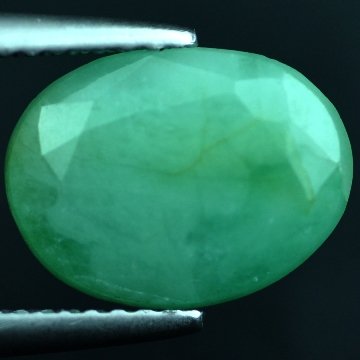 3.81 CTS~Rich Green NATURAL Emerald: STONE NAME : EMERALD LOT NO : EM- 7569 , Quantity: 1PCS , WEIGHT CTS : 3.81CTS , SIZE : 11.1X8.4X6.4 MM , COLOR : GREEN , SHAPE : OVAL , ORIGIN : COLOMBIA , LUSTER : MARVELOUS , HARDNESS : 7.5 , TREAT