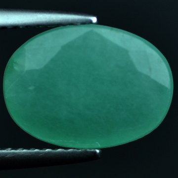 3.01CTS~Rich Green NATURAL Emerald: STONE NAME : EMERALD LOT NO : EM- 7631 , Quantity: 1PCS , WEIGHT CTS : 3.01 CTS , SIZE : 12.2X9X3.9 MM , COLOR : GREEN , SHAPE : OVAL , ORIGIN : COLOMBIA , LUSTER : MARVELOUS , HARDNESS : 7.5 , TREATM