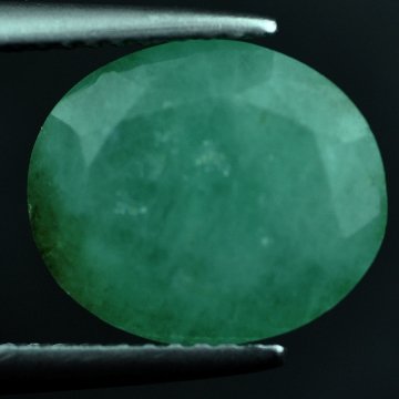 4.87 CTS~Rich Green NATURAL Emerald: STONE NAME : EMERALD LOT NO : EM- 7637 , Quantity: 1PCS , WEIGHT CTS : 4.87 CTS , SIZE : 11.9X10.2X5.2 MM , COLOR : GREEN , SHAPE : OVAL , ORIGIN : COLOMBIA , LUSTER : MARVELOUS , HARDNESS : 7.5 , TRE