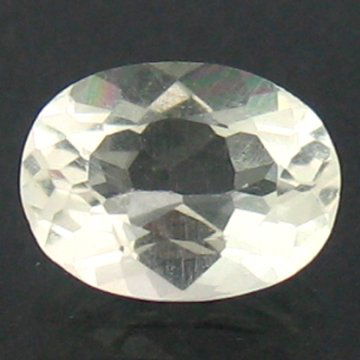 1.00CTS~Natural Labradorite: STONE NAME : LABADORITE LOT NO : LB0031-432(7741) Quantity: 1PCS , WEIGHT CTS : 1.00/CTS , SIZE : 7.9X6X3.8 MM . COLOR : YELLOW , SHAPE : OVAL, CLARITY : IF , ORIGIN : CONGO , LUSTER : MARVELOUS , HAR