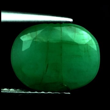 4.43 CTS~Rich Green NATURAL Emerald: STONE NAME : EMERALD LOT NO : EM- 7803, Quantity: 1PCS , WEIGHT CTS :4.43 CTS , SIZE : 11.4x8.9x6.4 MM , COLOR : GREEN , SHAPE : OVAL , ORIGIN : COLOMBIA , LUSTER : MARVELOUS , HARDNESS : 7.5 , TREATM