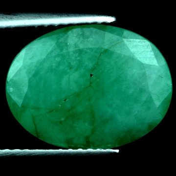 5.62 CTS~Rich Green NATURAL Emerald: STONE NAME : EMERALD LOT NO : EM- 7843, Quantity: 1PCS , WEIGHT CTS :5.62 CTS , SIZE : 14.7x11.2x4.5 MM , COLOR : GREEN , SHAPE : OVAL , ORIGIN : COLOMBIA , LUSTER : MARVELOUS , HARDNESS : 7.5 , TREAT