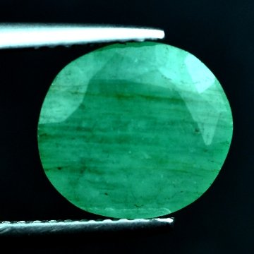3.59 CTS~Rich Green NATURAL Emerald: STONE NAME : EMERALD LOT NO : EM- 7871, Quantity: 1PCS , WEIGHT CTS :3.59 CTS , SIZE : 10.7x9.7x5.5 MM , COLOR : GREEN , SHAPE : OVAL , ORIGIN : COLOMBIA , LUSTER : MARVELOUS , HARDNESS : 7.5 , TREATM