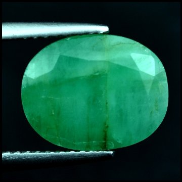5.73 CTS~Rich Green NATURAL Emerald: STONE NAME : EMERALD LOT NO : EM- 7910, Quantity: 1PCS , WEIGHT CTS : 5.73 CTS , SIZE : 12.5x9.9x6.5 MM , COLOR : GREEN , SHAPE : OVAL , ORIGIN : COLOMBIA , LUSTER : MARVELOUS , HARDNESS : 7.5 , TREAT