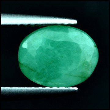 2.31 CTS~Rich Green NATURAL Emerald: STONE NAME : EMERALD LOT NO : EM- 7916, Quantity: 1PCS , WEIGHT CTS :2.31 CTS , SIZE : 9.6x7.5x4.4 MM , COLOR : GREEN , SHAPE : OVAL , ORIGIN : COLOMBIA , LUSTER : MARVELOUS , HARDNESS : 7.5 , TREATME