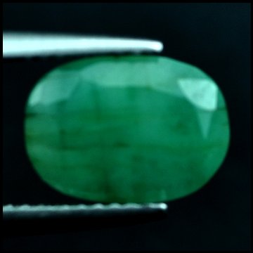 2.87 CTS~Rich Green NATURAL Emerald: STONE NAME : EMERALD LOT NO : EM-7919, Quantity: 1PCS , WEIGHT CTS :2.87 CTS , SIZE : 10.9x7.9x4.3 MM , COLOR : GREEN , SHAPE : OVAL , ORIGIN : COLOMBIA , LUSTER : MARVELOUS , HARDNESS : 7.5 , TREATME