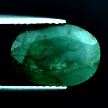 3.50 CTS~Rich Green NATURAL Emerald: STONE NAME : EMERALD LOT NO : EM- 7931, Quantity: 1PCS , WEIGHT CTS :3.50 CTS , SIZE : 12.3x8.6x4.3 MM , COLOR : GREEN , SHAPE : OVAL , ORIGIN : COLOMBIA , LUSTER : MARVELOUS , HARDNESS : 7.5 , TREATM