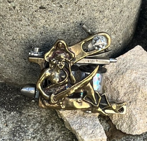 Brass Pirate Girl Tattoo Machine | Catfish Carl #6 (1 of 4)