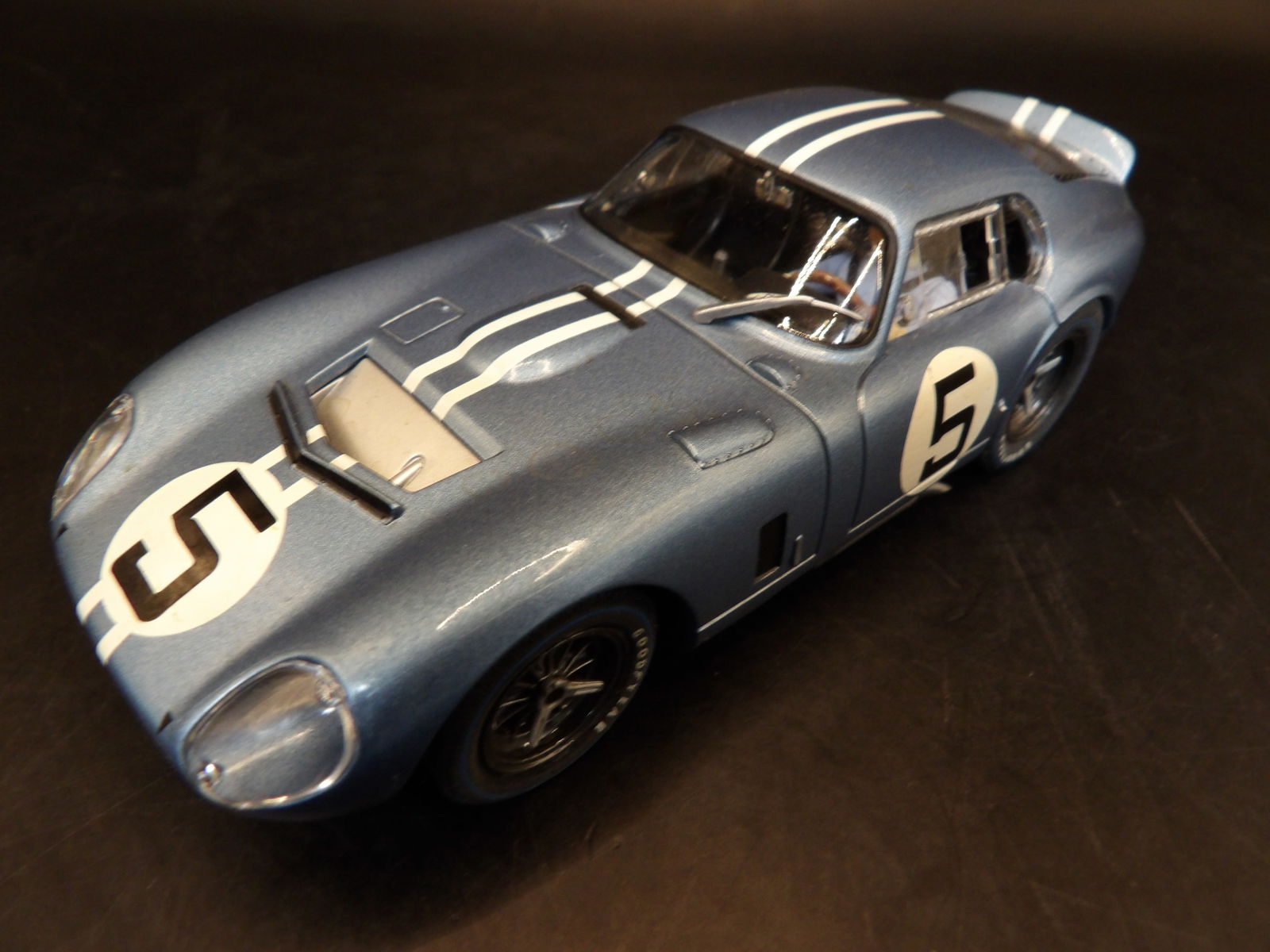 Cobra Daytona Coupe Slot car Marked 5 (1 of 6)