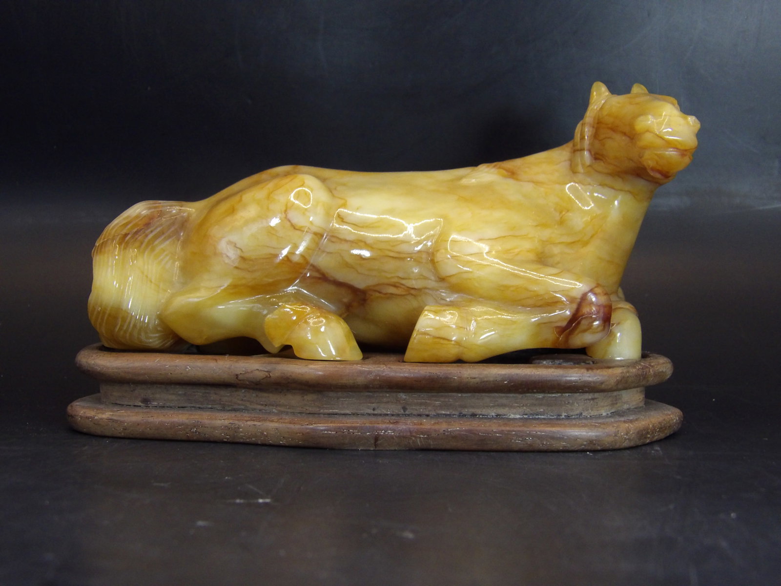 Chinese Jade Horse Carving Custom Stand: Very fine carving. 5 inches length. 375 grams.