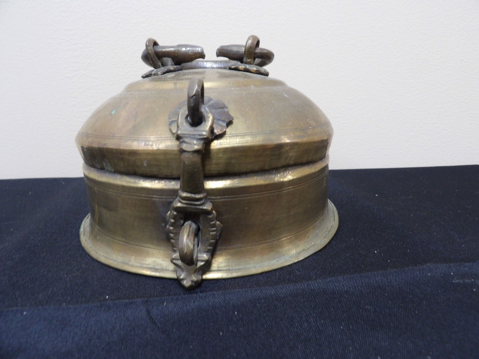 Ornate vintage Brass/Copper Lidded Round Container (1 of 5)