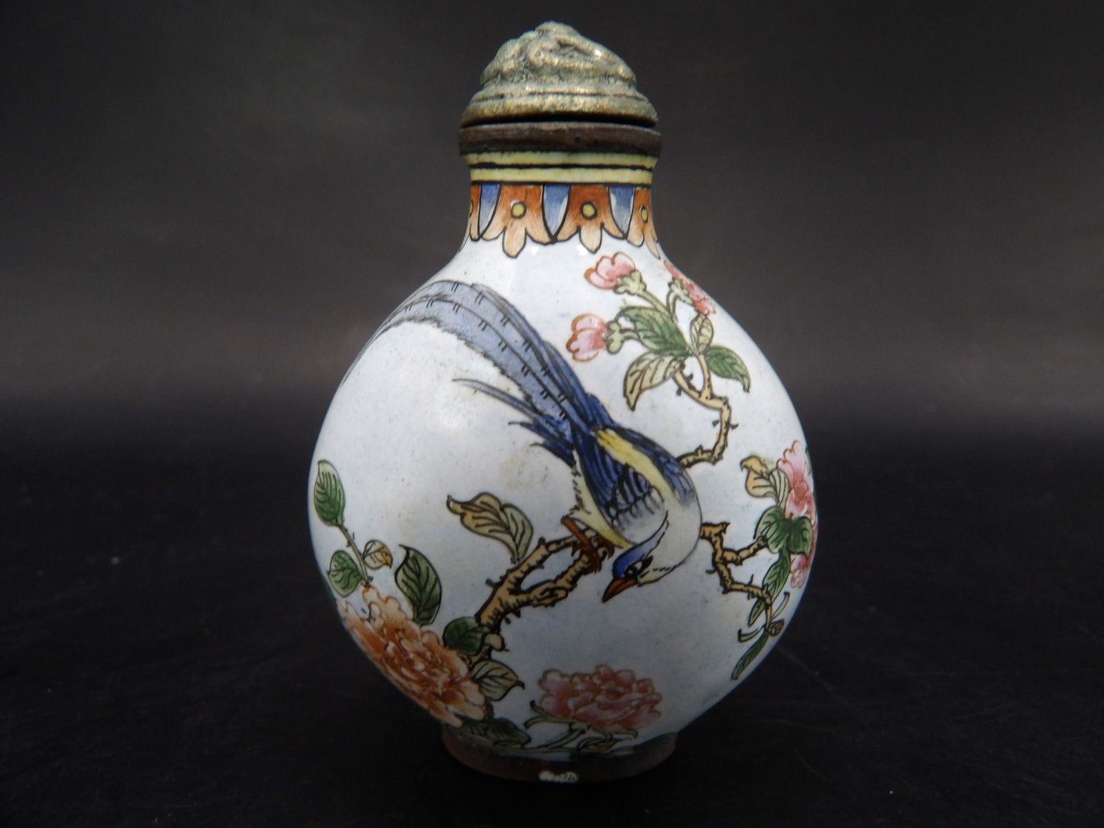 Chinese Qing dynasty Qianlong mark fine hand painted copper enamel snuff bottle (1 of 7)