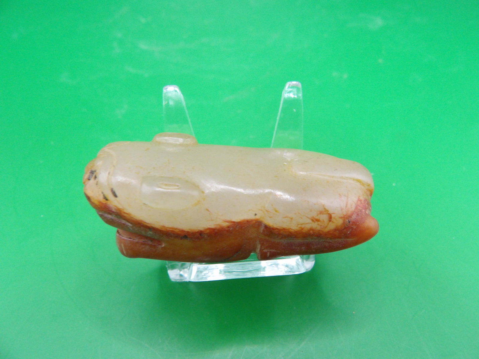 Chinese jade toad carving (1 of 5)