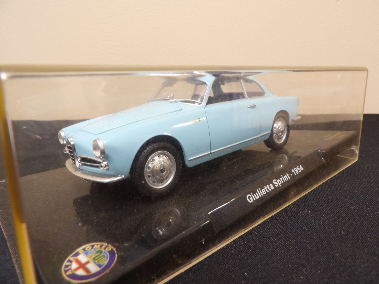 GMP 1:18 scale car tire and wheel kit: Road Race Classics. Part number:9009