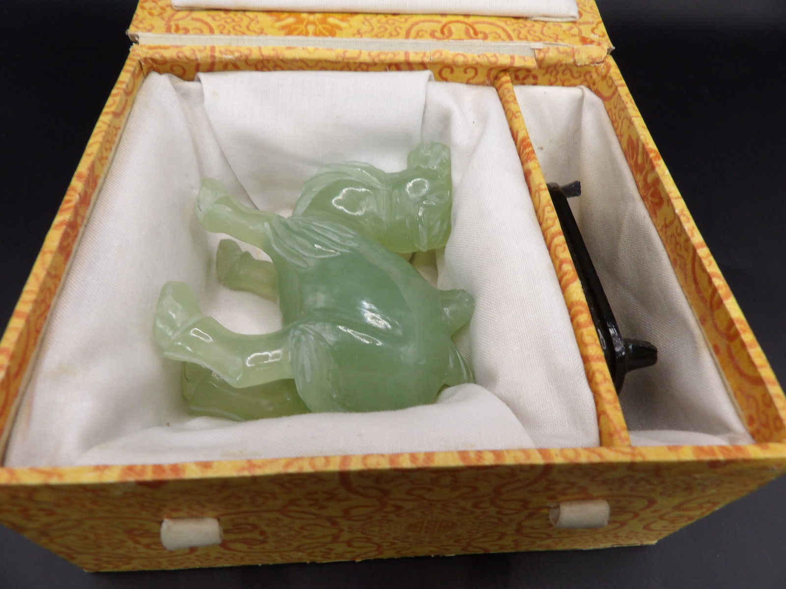 Chinese jade camel carving with wooden base and padded box (1 of 5)