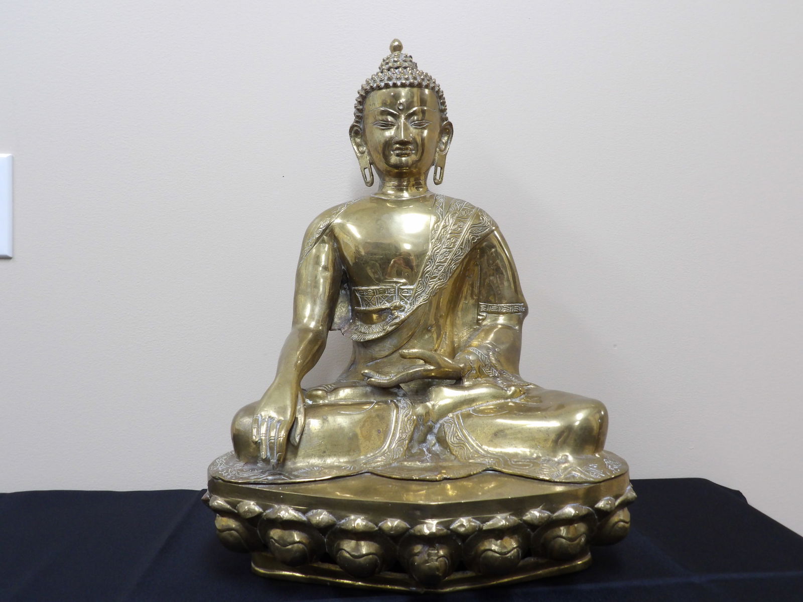 20 Inches Height Large Tibetan or Southeast Asian Brass Buddha Statue (1 of 9)