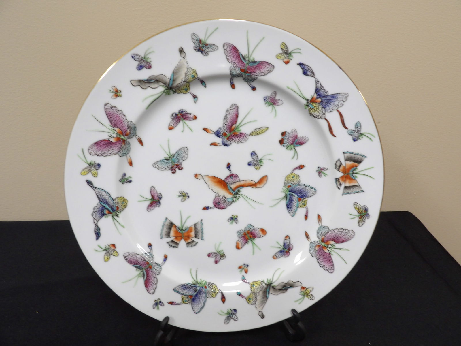 Chinese export porcelain for Japanese market butterly large plate: 12 inches diameter. Made in Hong Kong.