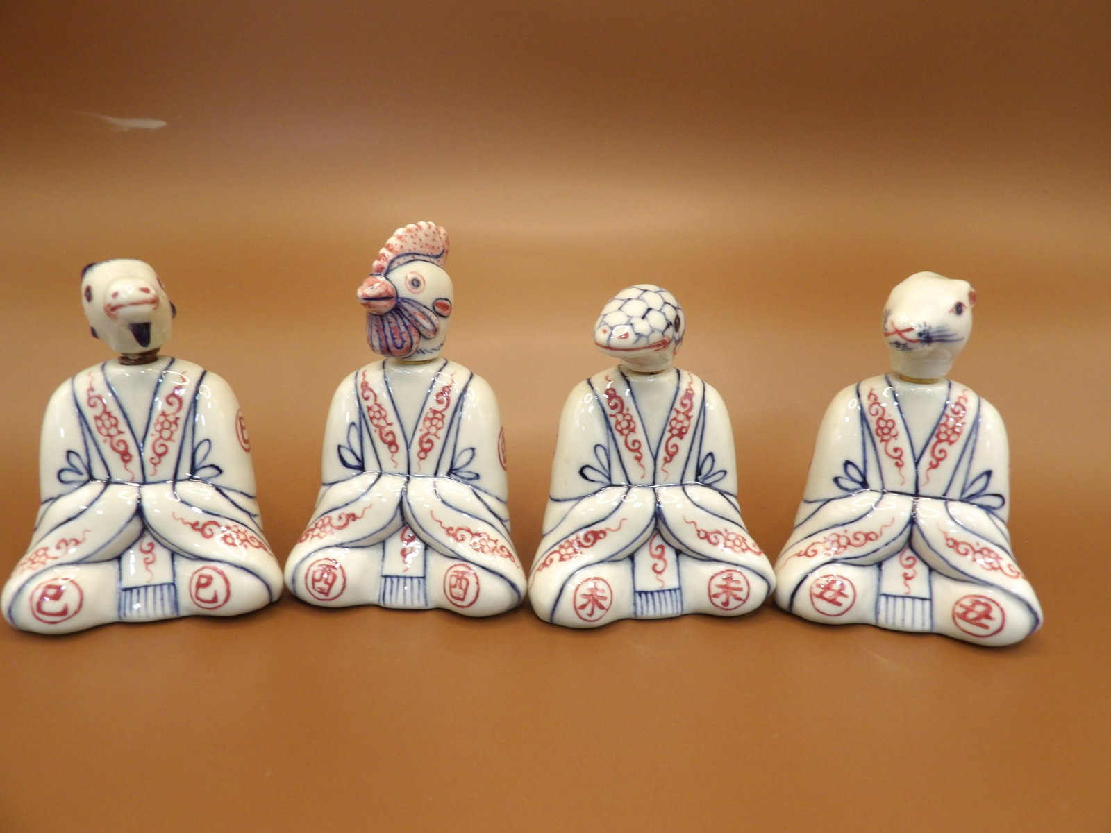 Chinese lot of 4 Qing dynasty Daoguang mark zodiac animal porcelain snuff bottles: Tallest one is 2.8 inches height.