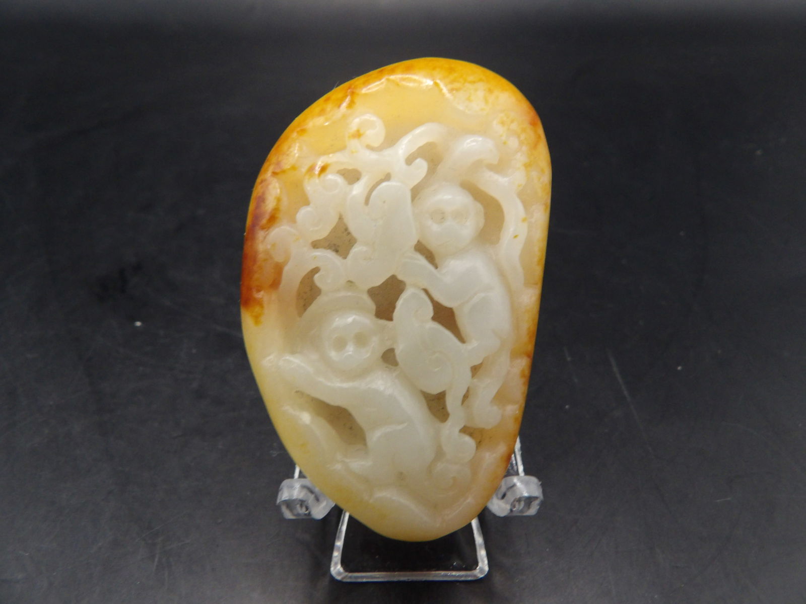 Chinese jade boulder monkey carving (1 of 4)