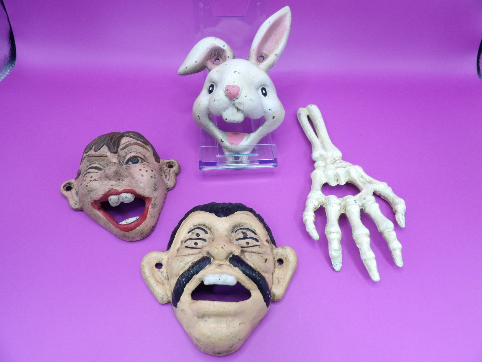 Lot of 4 vintage metal bottle opener (1 of 6)