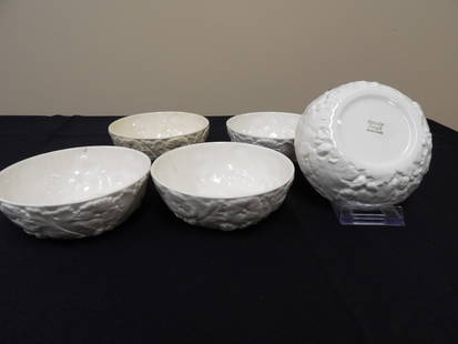 Lot of 5 Spode Impl England Bowls: Bowl size is 5 x 5 x 1.8 inches. One bowl has hairline. Total 5 bowls.
