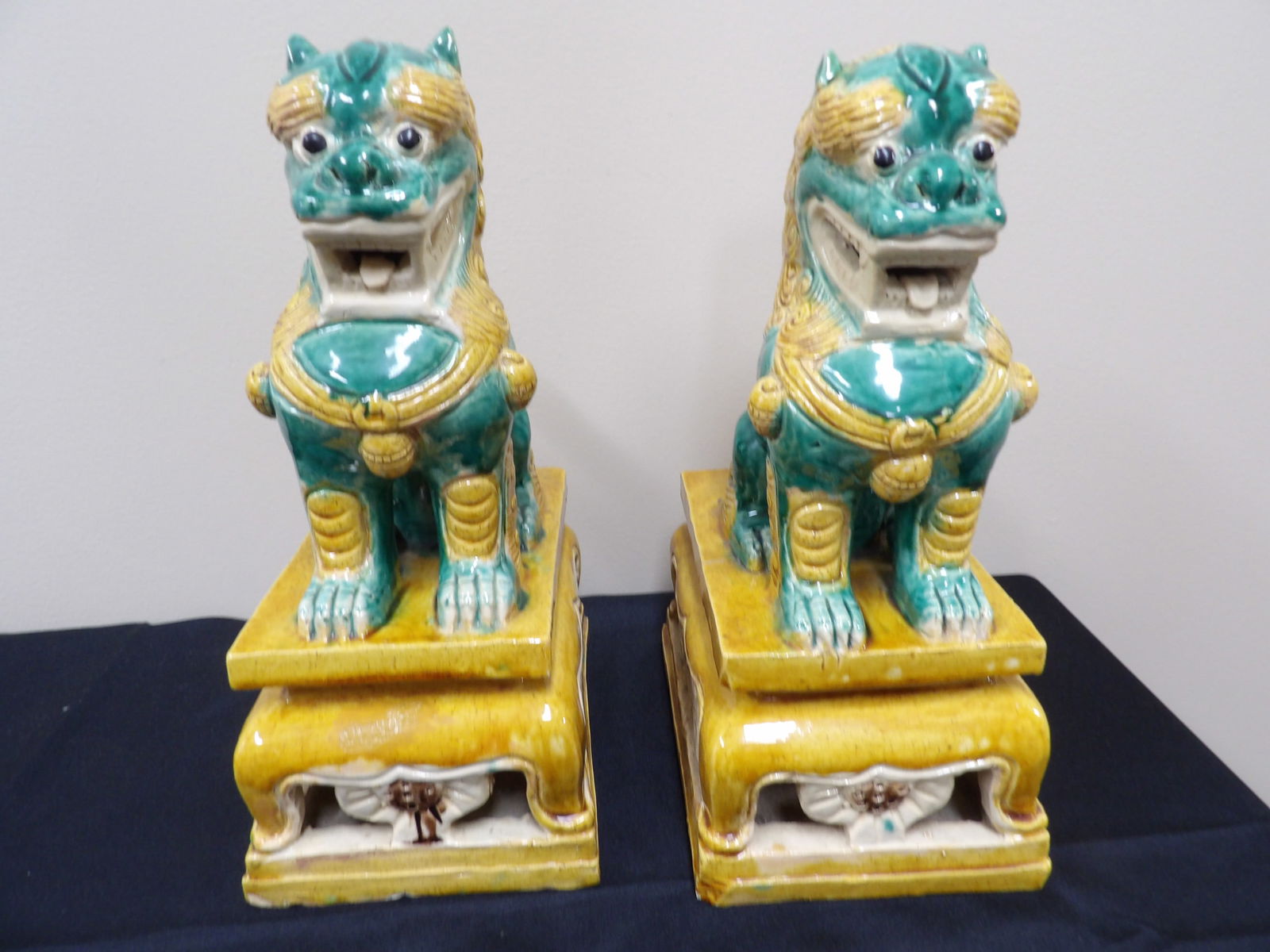 Pair of Chinese sancai foo dog statues (1 of 6)
