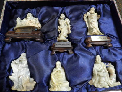 Rare Chinese Shoushan stone 18 Lohan or Arhats w custom stands - We offer at cost in-house shipping: Come in 3 custom made padded boxes. Arhat carvings are between 3 inches to 5 inches height not including wooden base. Amazing craftsmanship and details.