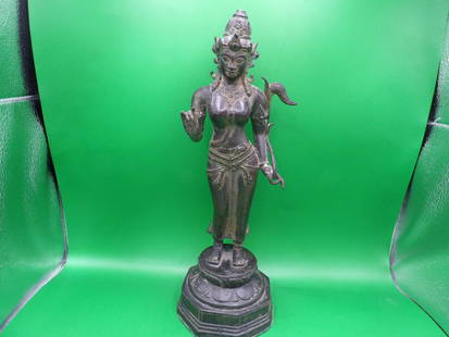 Antique Indonesian Dewi Sri Goddess bronze statue: 13.5 inches height.