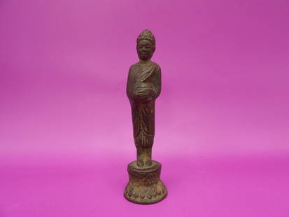 Antique Southeast Asia bronze buddha statue: 4 inches height.