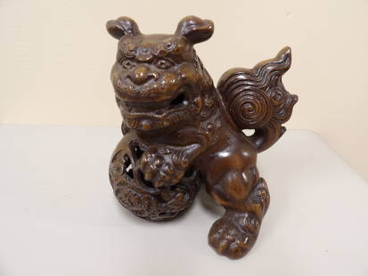 Chinese bronze foo dog statue: 6.7 inches height. 6.54 lbs.