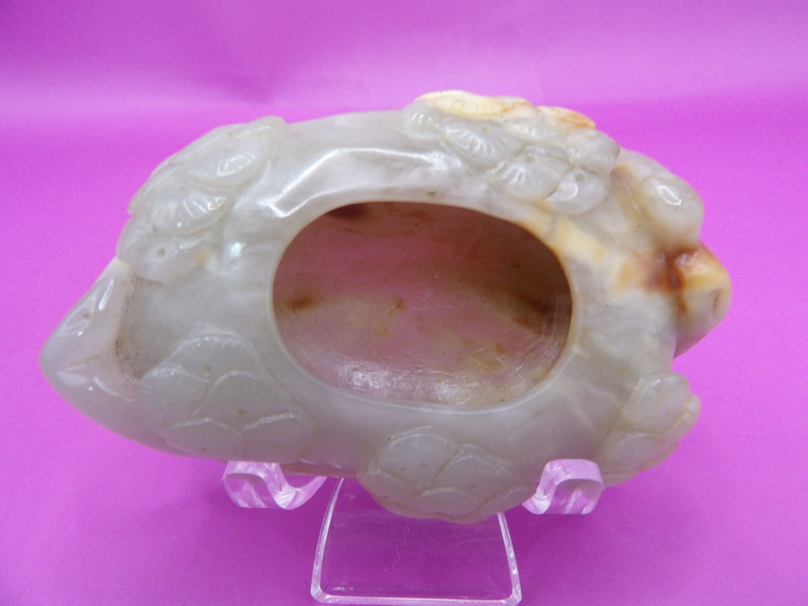 Chinese jade carved brush washer with raised tree motif (1 of 7)