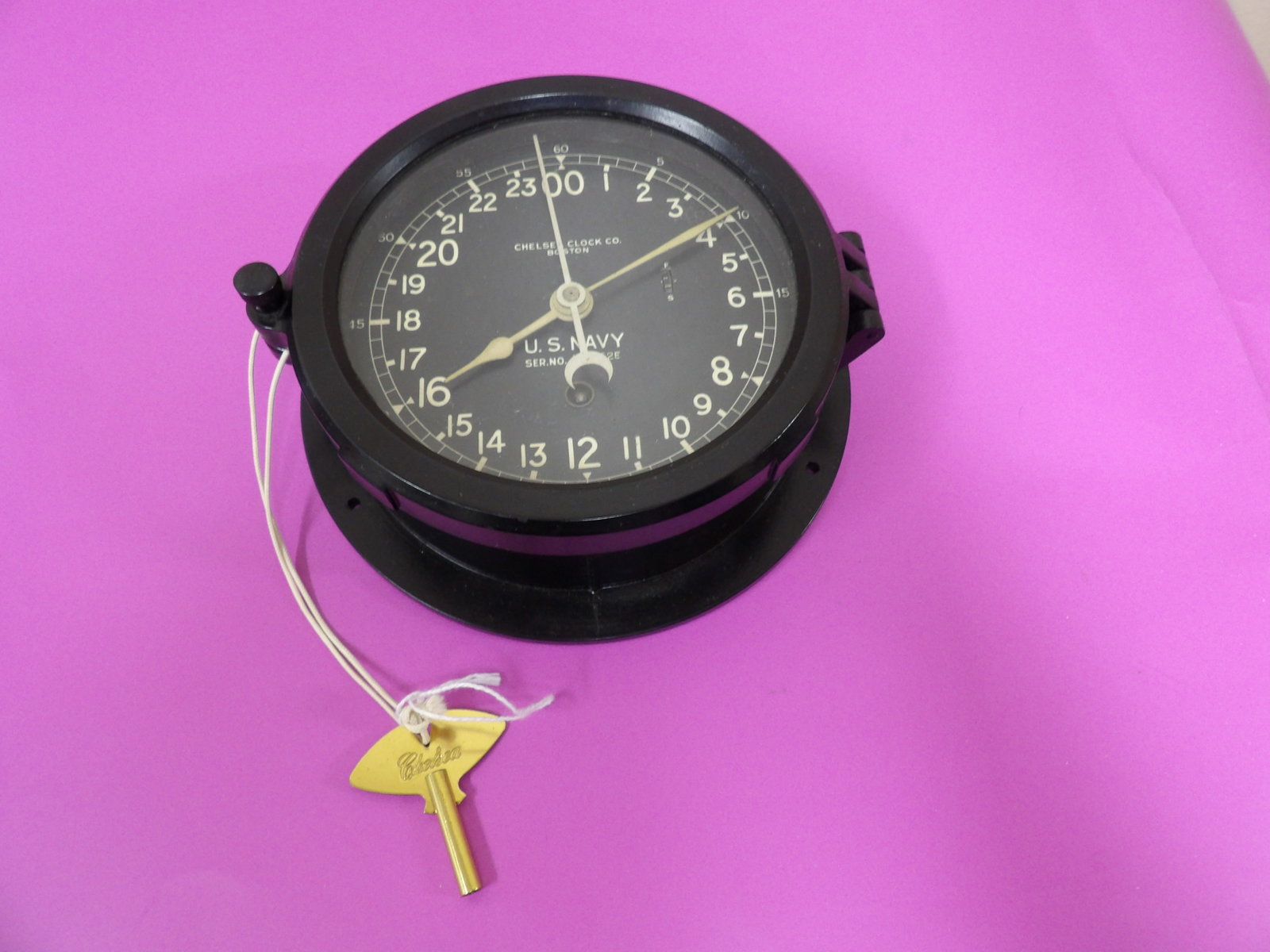 WWII antique Chelsea Co. US Navy clock Serial no 108252E fully functional (1 of 6)
